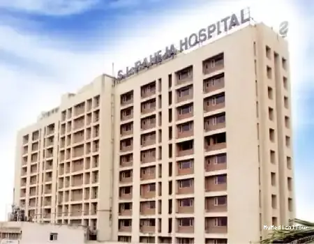S. L. Raheja Hospital, Mumbai